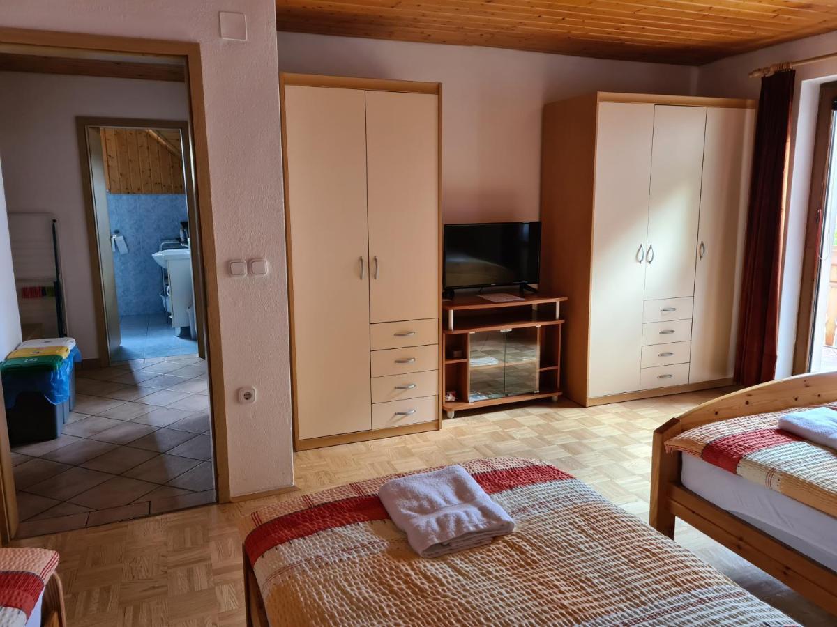 Apartmaji Mezan Μπλεντ Εξωτερικό φωτογραφία
