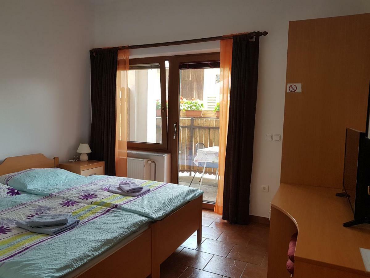 Apartmaji Mezan Μπλεντ Εξωτερικό φωτογραφία